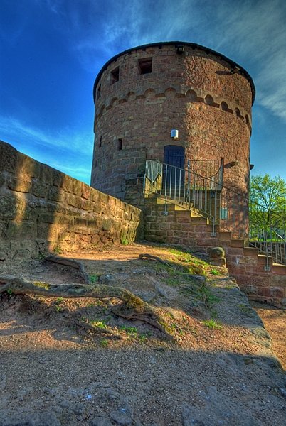 Burg Kerpen in Illingen